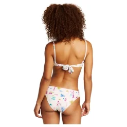 Bikinis Protest W Indes Bikini