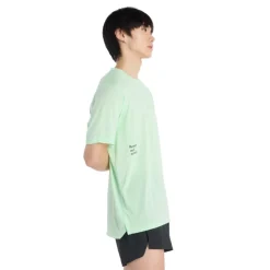 Camisetas manga corta New balance Athletics Graphic T-Shirt