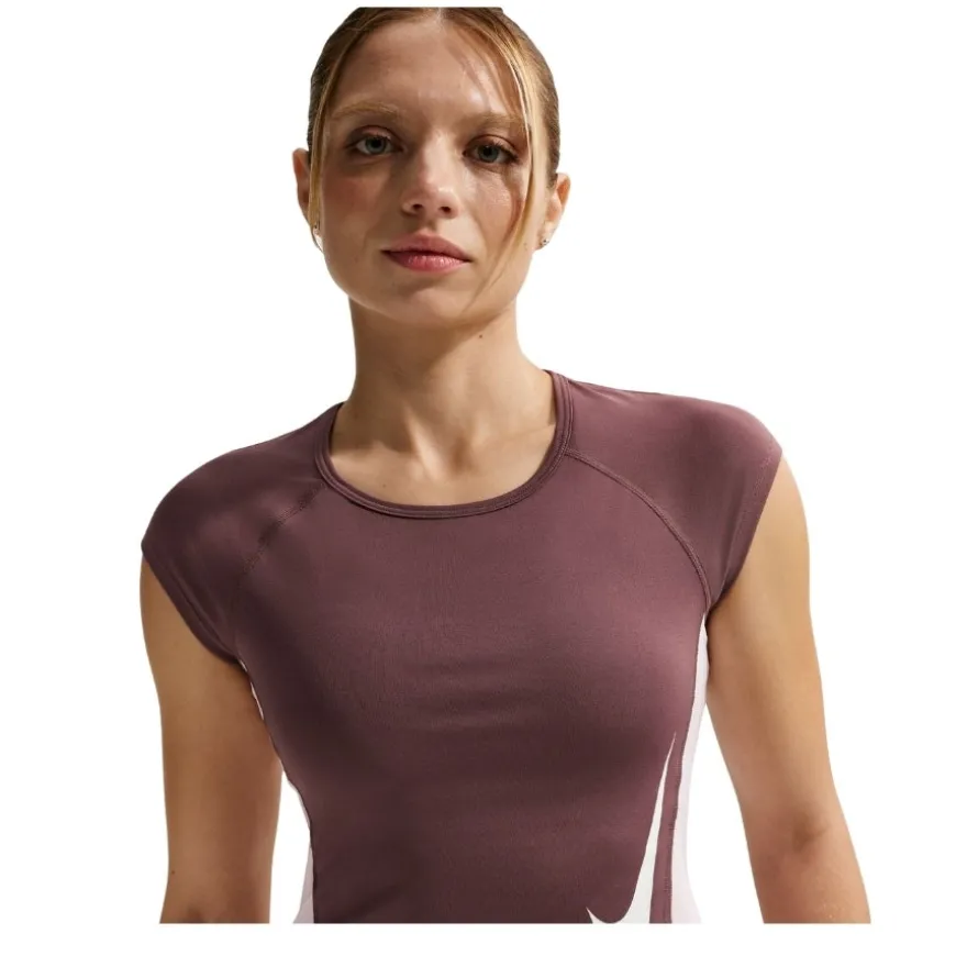 Camisetas manga corta Nike W Nk Tempo Swoosh Run Df Ss