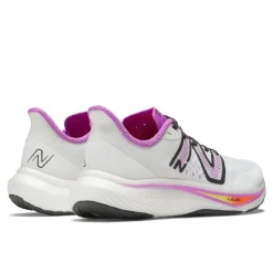 Zapatillas New balance FuelCell Rebel v3