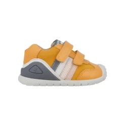 Zapatos Biomecanics Sauvage